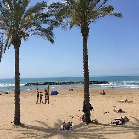 Affitta Camera La Mennulara * מרינה די רגוזה